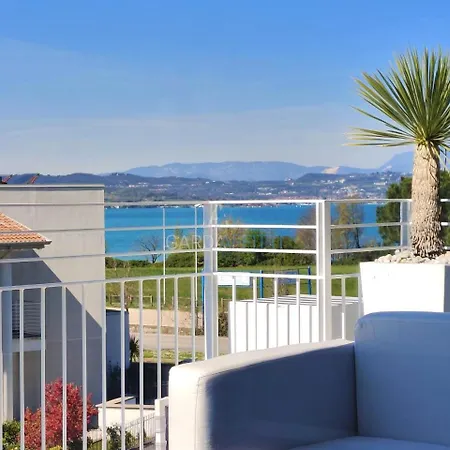 Bloom - Terrazza Panoramica A 200m Dal Appartement Sirmione