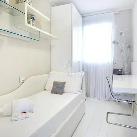 Bloom - Terrazza Panoramica A 200m Dal Appartement Sirmione